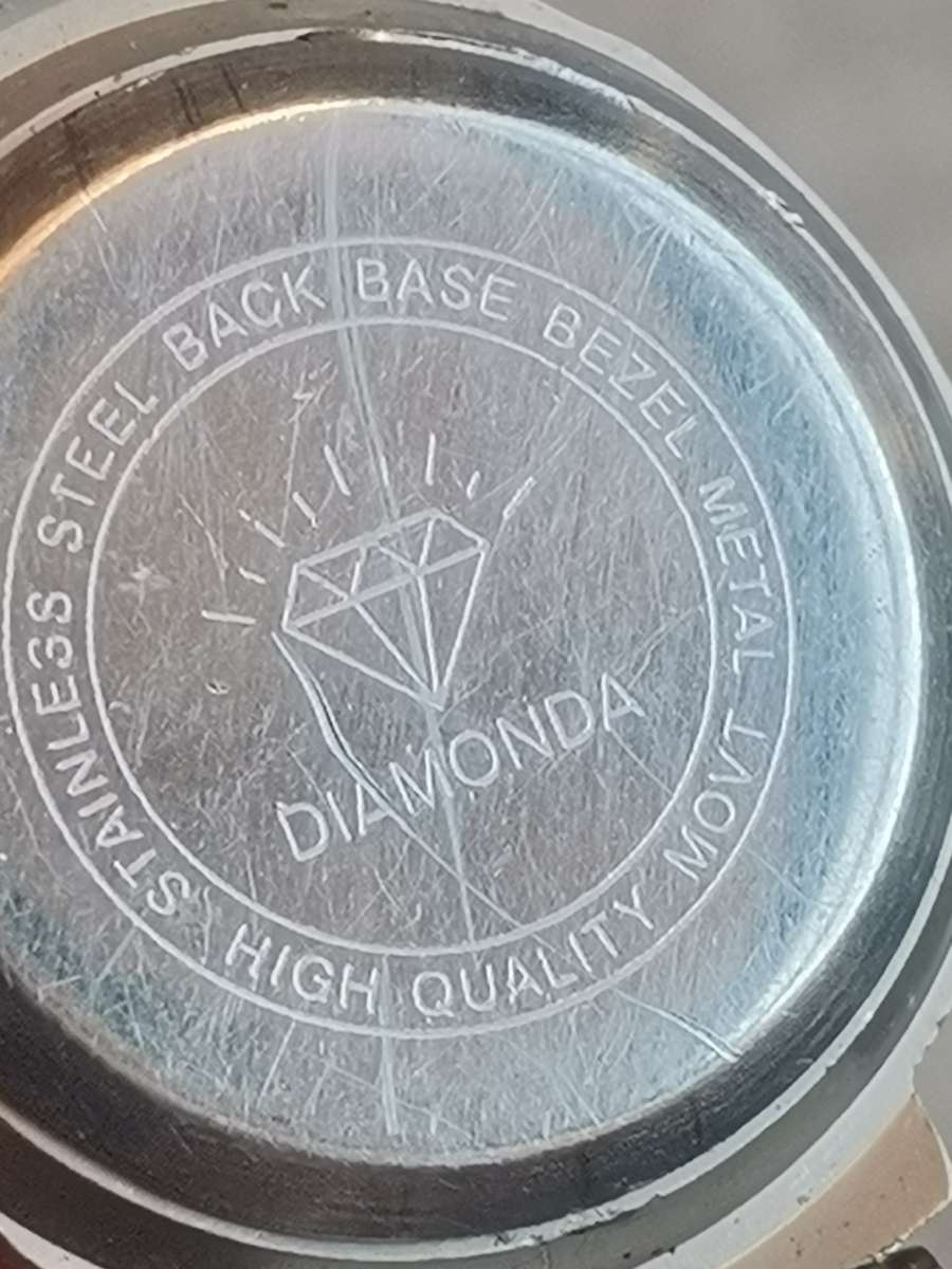 LADIES WATCH COLLECTION ALL IN EXCELLENT WORKING CONDITION - BIDDING FOR ALL 5 WATCHES