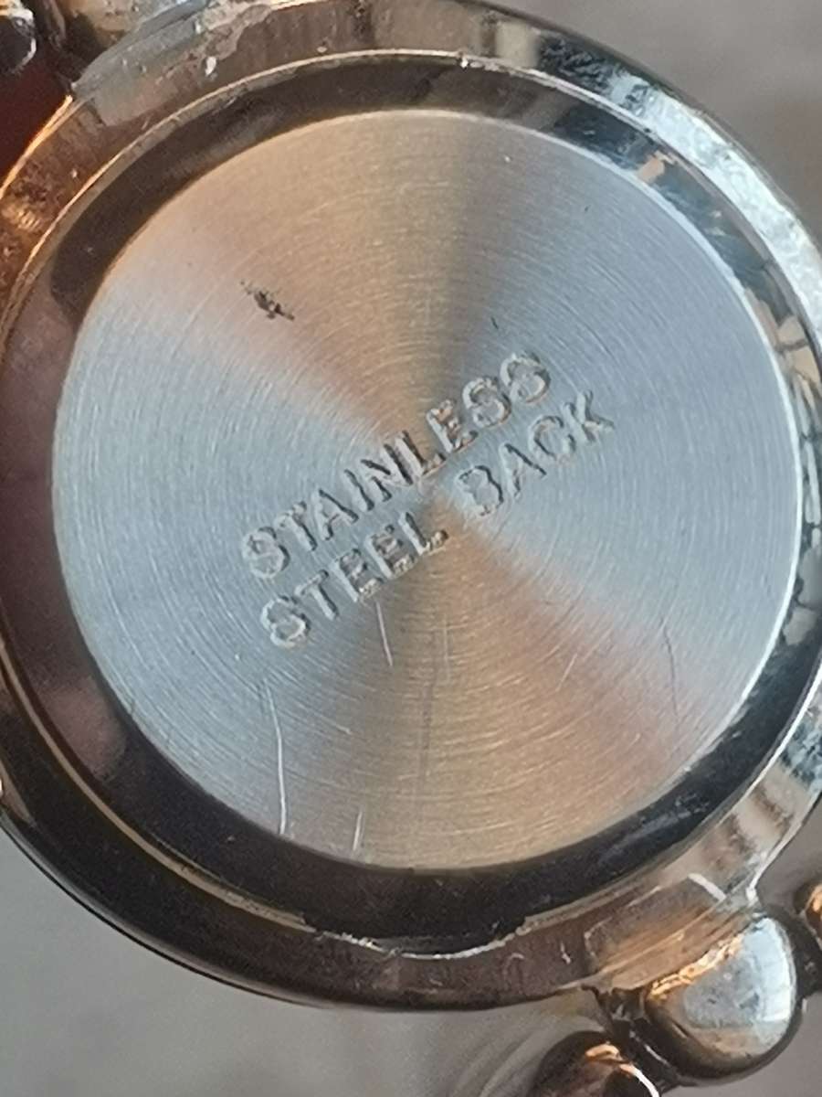 LADIES WATCH COLLECTION ALL IN EXCELLENT WORKING CONDITION - BIDDING FOR ALL 5 WATCHES