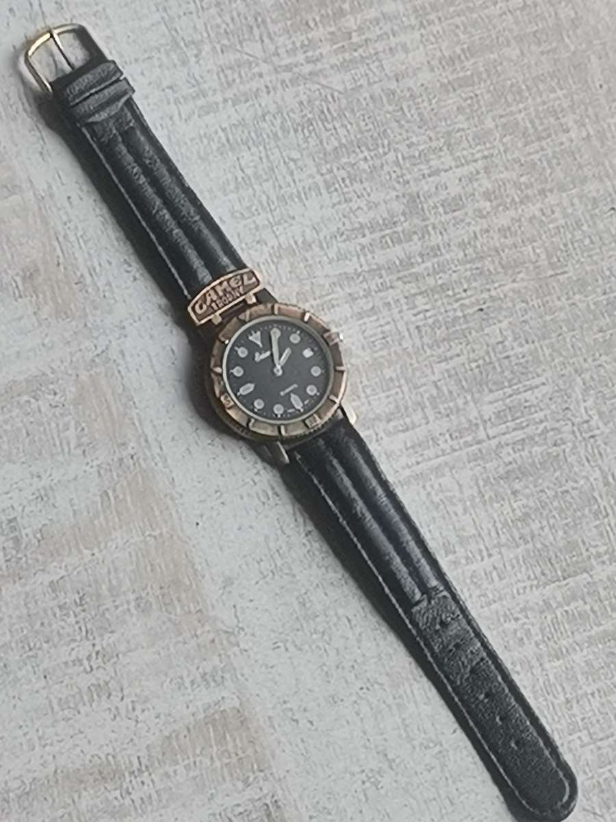 MENS VINTAGE EDWIN CAMEL WATCH IN EXCELLENT WORKING CONDITION