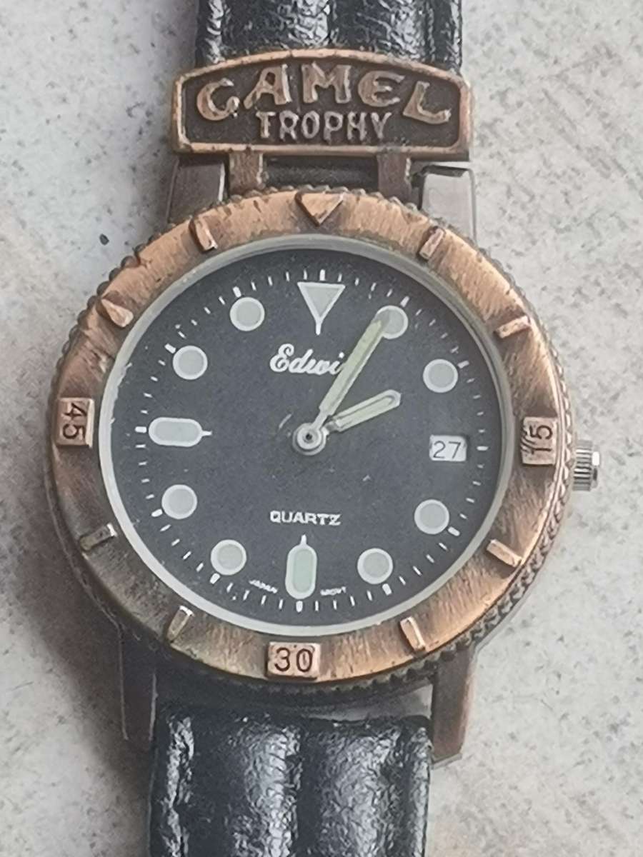 MENS VINTAGE EDWIN CAMEL WATCH IN EXCELLENT WORKING CONDITION
