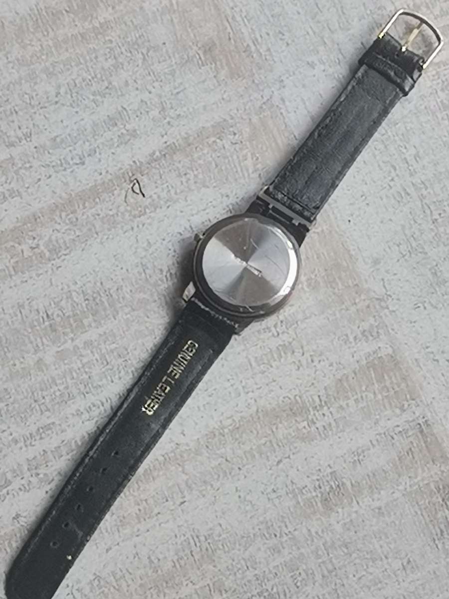 MENS VINTAGE EDWIN CAMEL WATCH IN EXCELLENT WORKING CONDITION