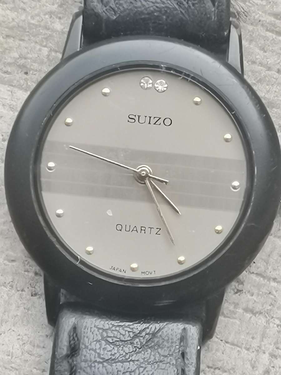 LADIES SUIZO WATCH IN EXCELLENT WORKING CONDITION