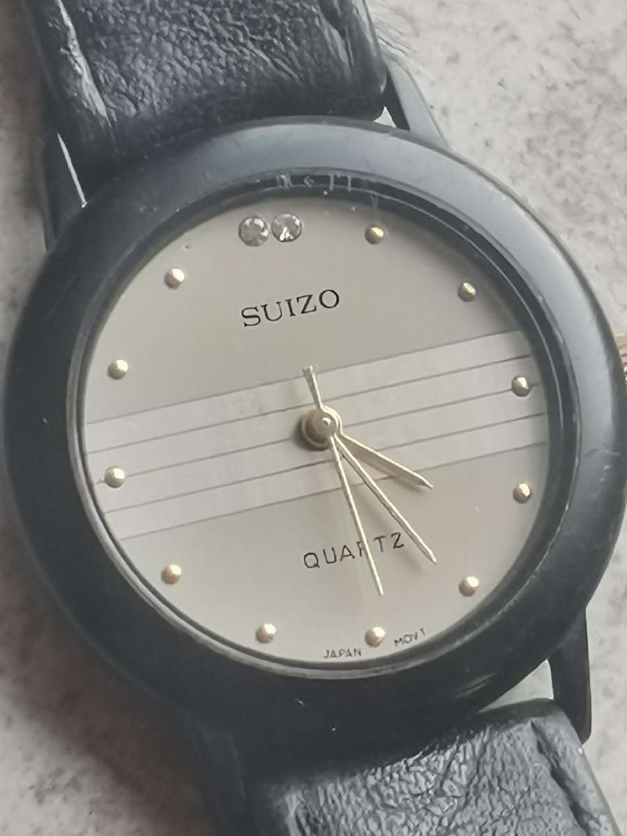 LADIES SUIZO WATCH IN EXCELLENT WORKING CONDITION