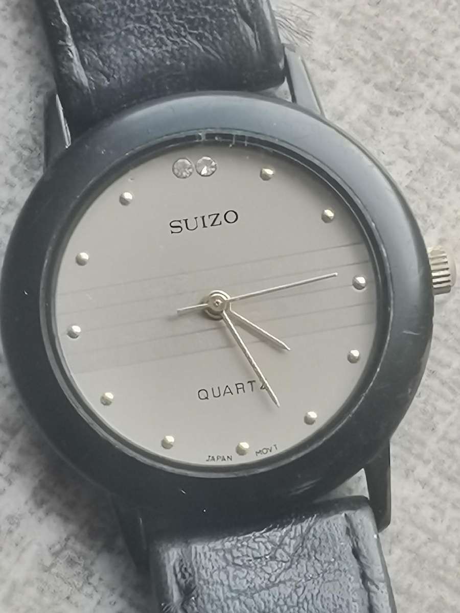 LADIES SUIZO WATCH IN EXCELLENT WORKING CONDITION