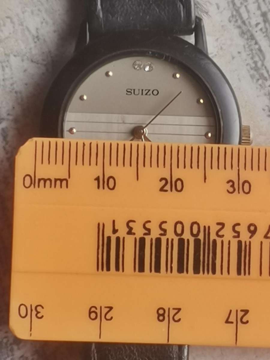 LADIES SUIZO WATCH IN EXCELLENT WORKING CONDITION