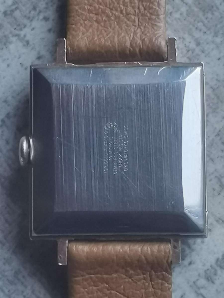 MENS VINTAGE ORIS 17 JEWELS WATCH IN EXCELLENT WORKING CONDITION