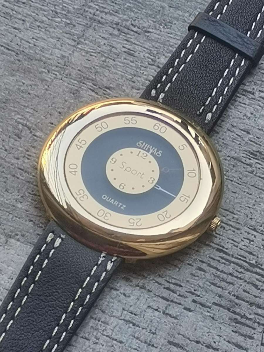 STUNNING LADIES SHIVAS SPORTS WATCH IN EXCELLENT WORKING CONDITION