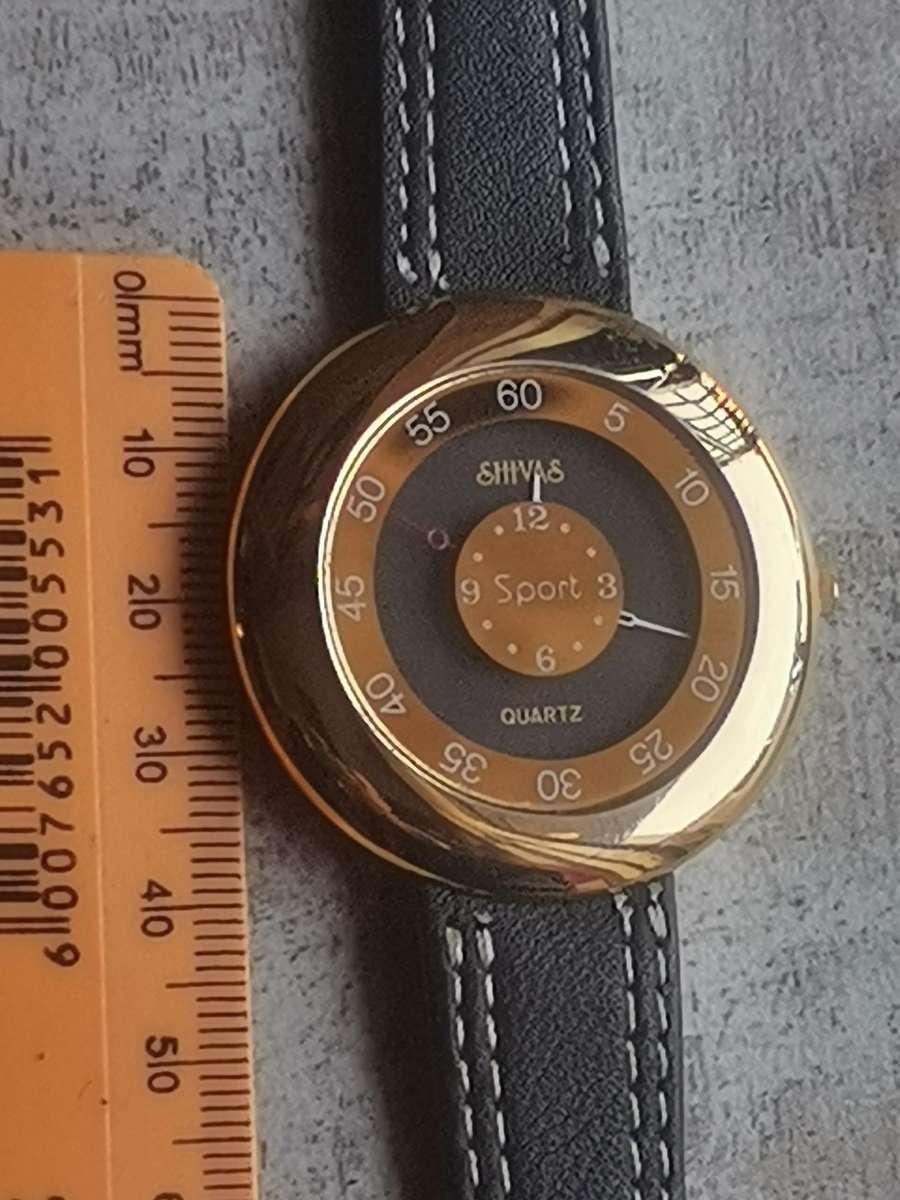 STUNNING LADIES SHIVAS SPORTS WATCH IN EXCELLENT WORKING CONDITION