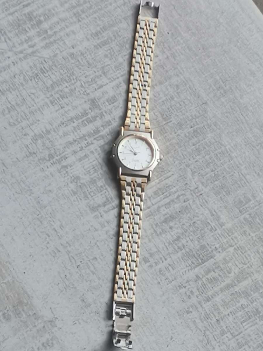 LADIES SCANDAL WATCH BY ONTIME IN EXCELLENT WORKING CONDITION