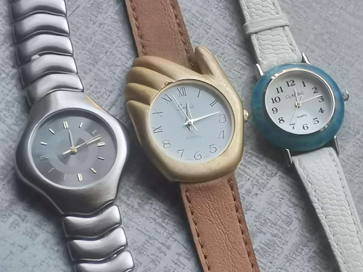 LADIES WATCH COLLECTION ALL IN EXCELLENT WORKING CONDITION - BIDDING FOR ALL 3 WATCHES