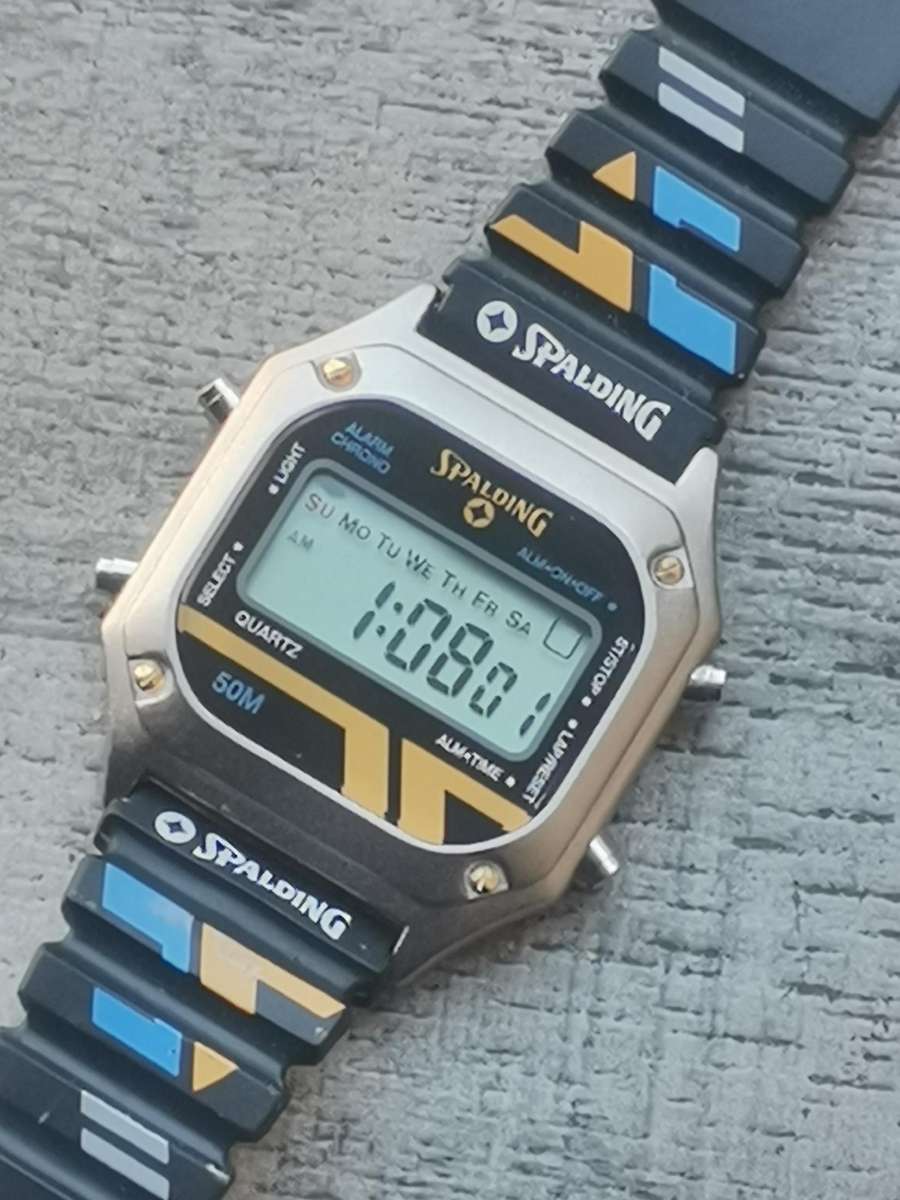MENS VINTAGE SPALDING DIGITAL WATCH - READ DESCRIPTION