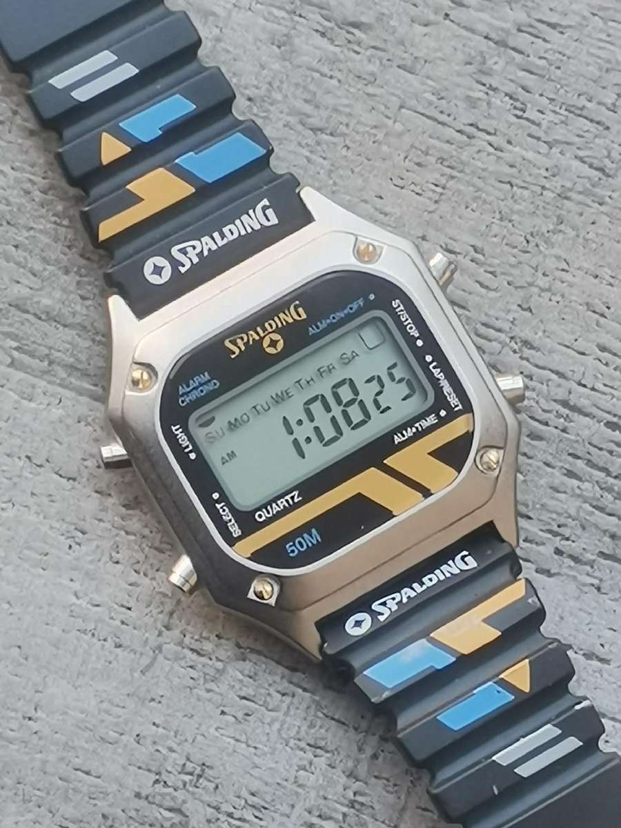 MENS VINTAGE SPALDING DIGITAL WATCH - READ DESCRIPTION