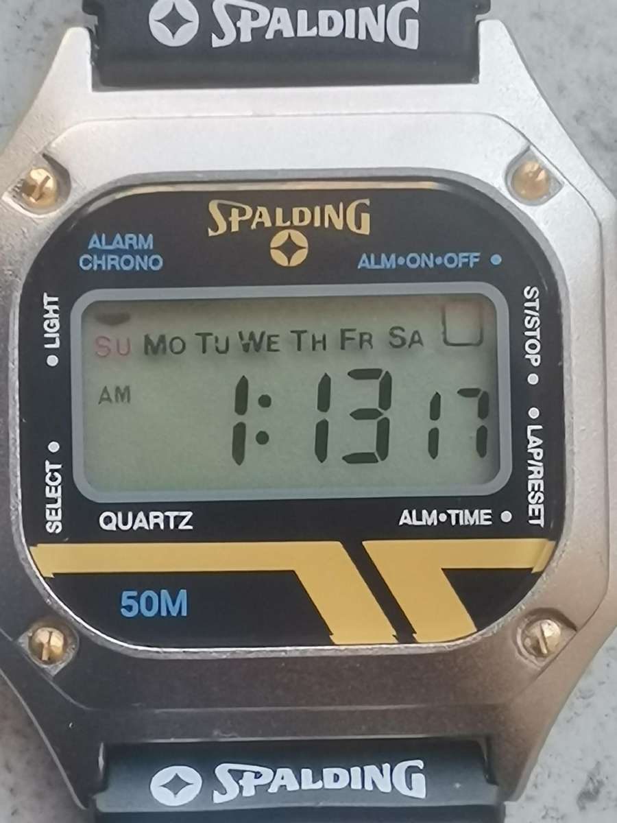 MENS VINTAGE SPALDING DIGITAL WATCH - READ DESCRIPTION