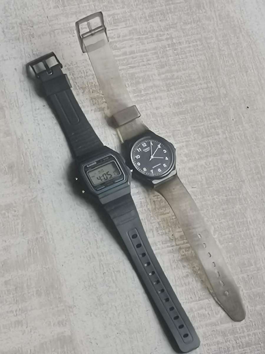 Men's Casio watches - bidding for both