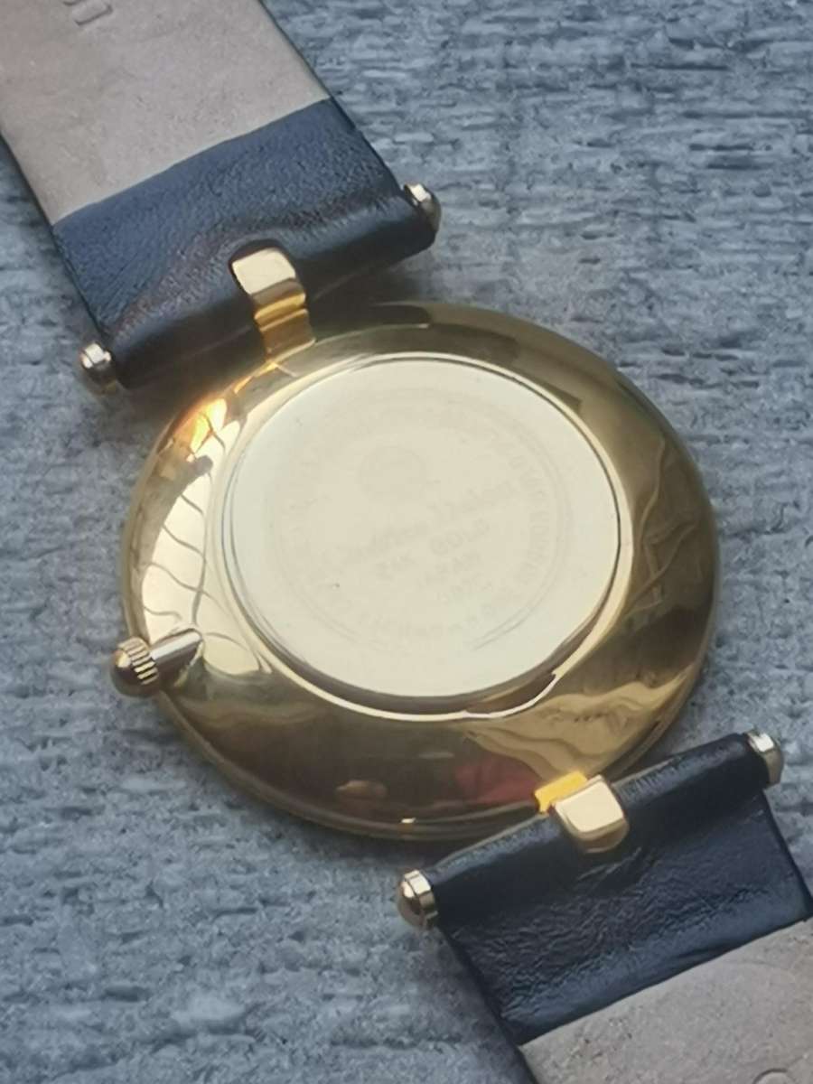 LADIES CHARLES DELON 24K GOLD PLATED WATCH IN EXCELLENT WORKING CONDITION