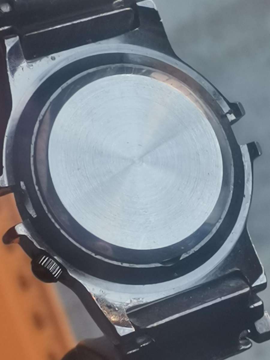 ELEGANT LADIES ALL STEEL BRONZE WATCH IN EXCELLENT WORKING CONDITION