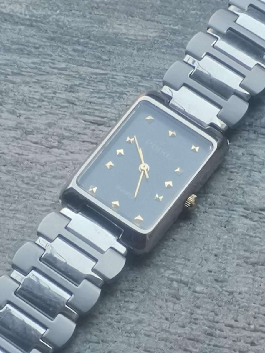 LADIES STAINLESS STEEL POISE WATCH IN EXCELLENT WORKING CONDITION