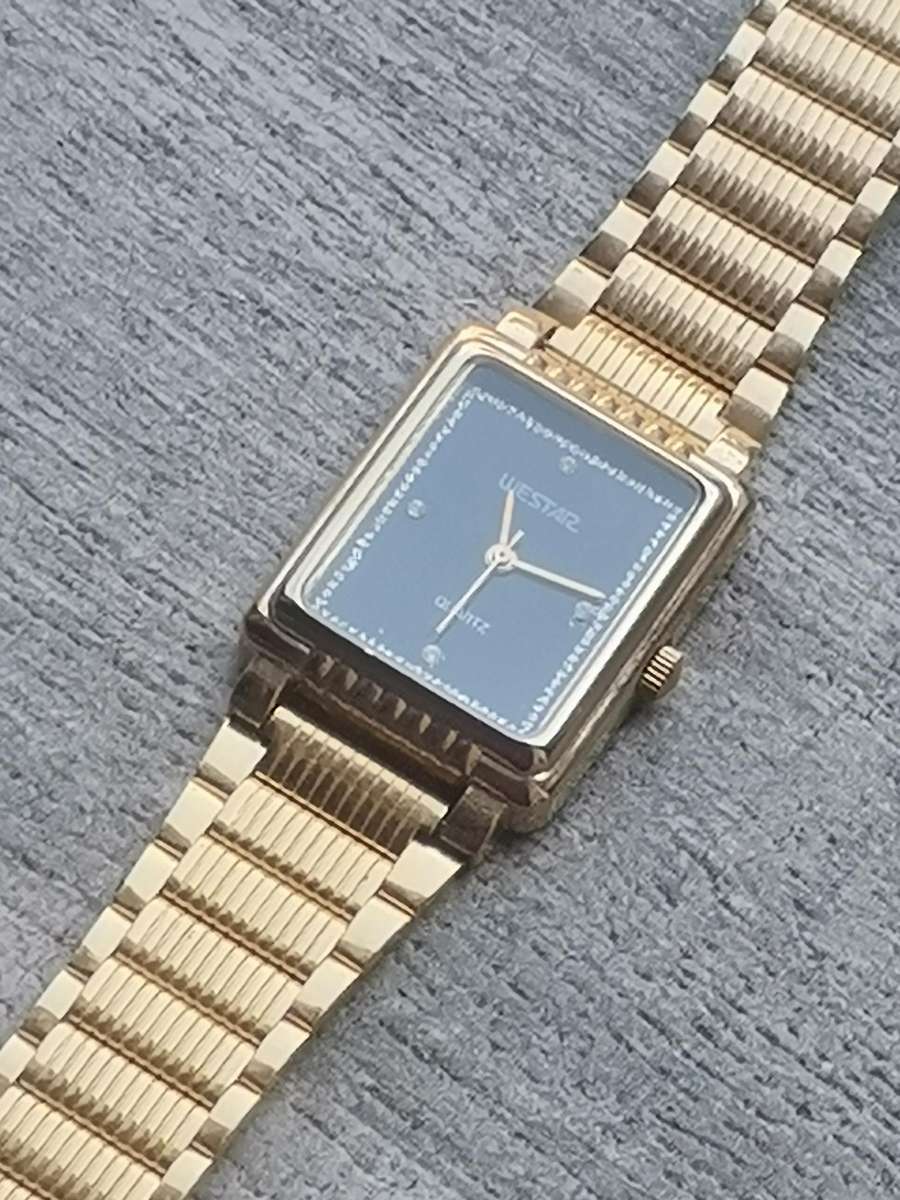 STUNNING LADIES WESTAR GOLD PLATED WATCH IN EXCELLENT WORKING CONDITION