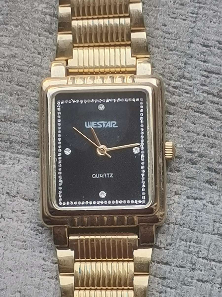 STUNNING LADIES WESTAR GOLD PLATED WATCH IN EXCELLENT WORKING CONDITION
