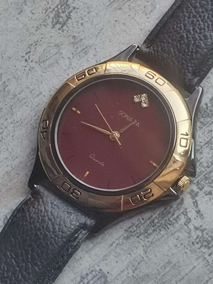 ELEGANT LADIES GONAJA GOLD PLATED WATCH IN EXCELLENT WORKING CONDITION