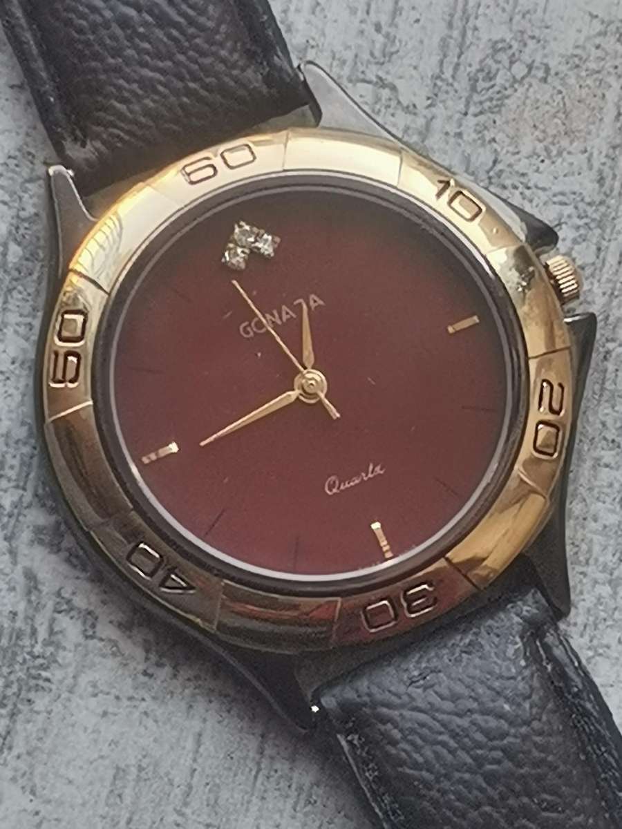 ELEGANT LADIES GONAJA GOLD PLATED WATCH IN EXCELLENT WORKING CONDITION