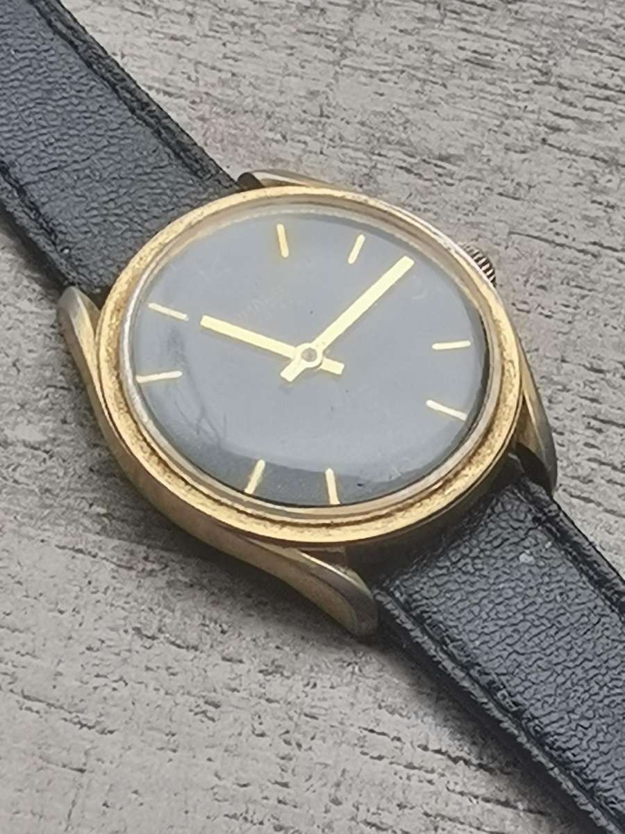 VINTAGE MENS ROMANO DELUXE 17 JEWELS WATCH IN EXCELLENT WORKING CONDITION