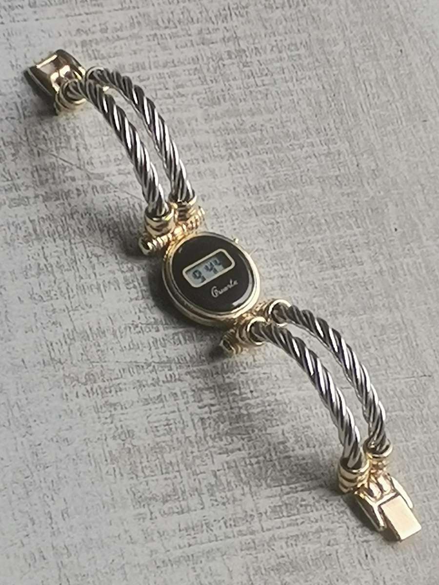 ELEGANT LADIES ROPE BRACELET DIGITAL WATCH IN EXCELLENT WORKING CONDITION