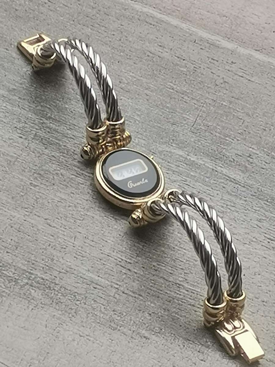 ELEGANT LADIES ROPE BRACELET DIGITAL WATCH IN EXCELLENT WORKING CONDITION