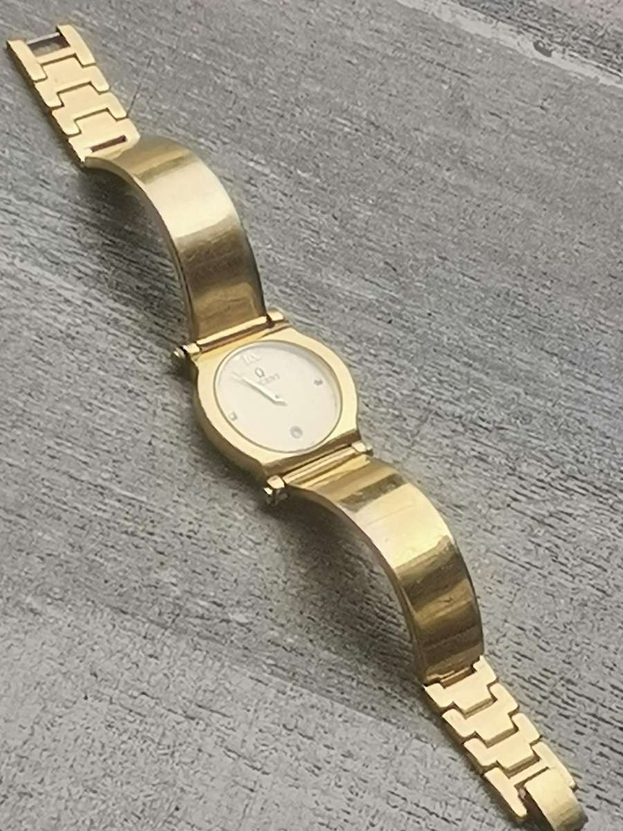 LADIES LUCENT GOLD PLATED WATCH IN EXCELLENT WORKING CONDITION