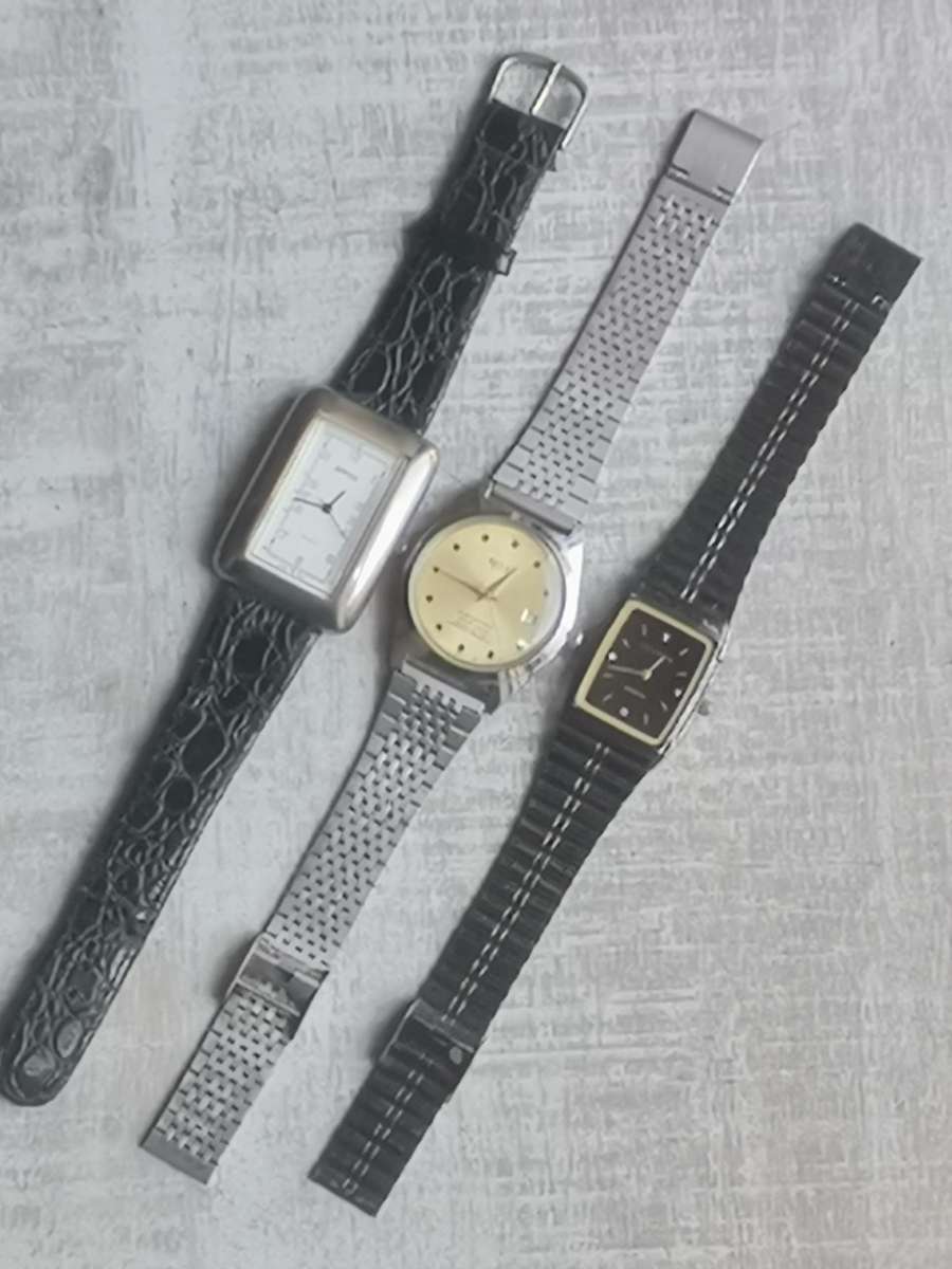 MENS VINTAGE WATCH COLLECTION ALL IN GOOD WORKING CONDITION