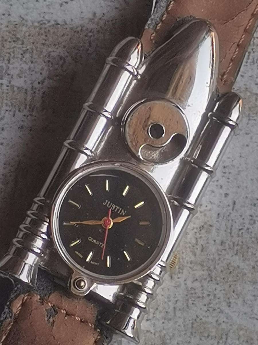 LADIES WATCH COLLECTION ALL IN EXCELLENT WORKING CONDITION - BIDDING FOR ALL 3