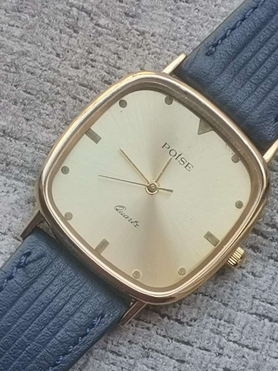 MENS VINTAGE POISE GOLD PLATED QUARTZ WATCH IN EXCELLENT WORKING CONDITION