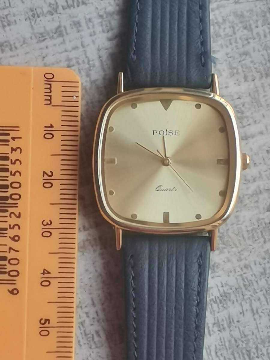 MENS VINTAGE POISE GOLD PLATED QUARTZ WATCH IN EXCELLENT WORKING CONDITION