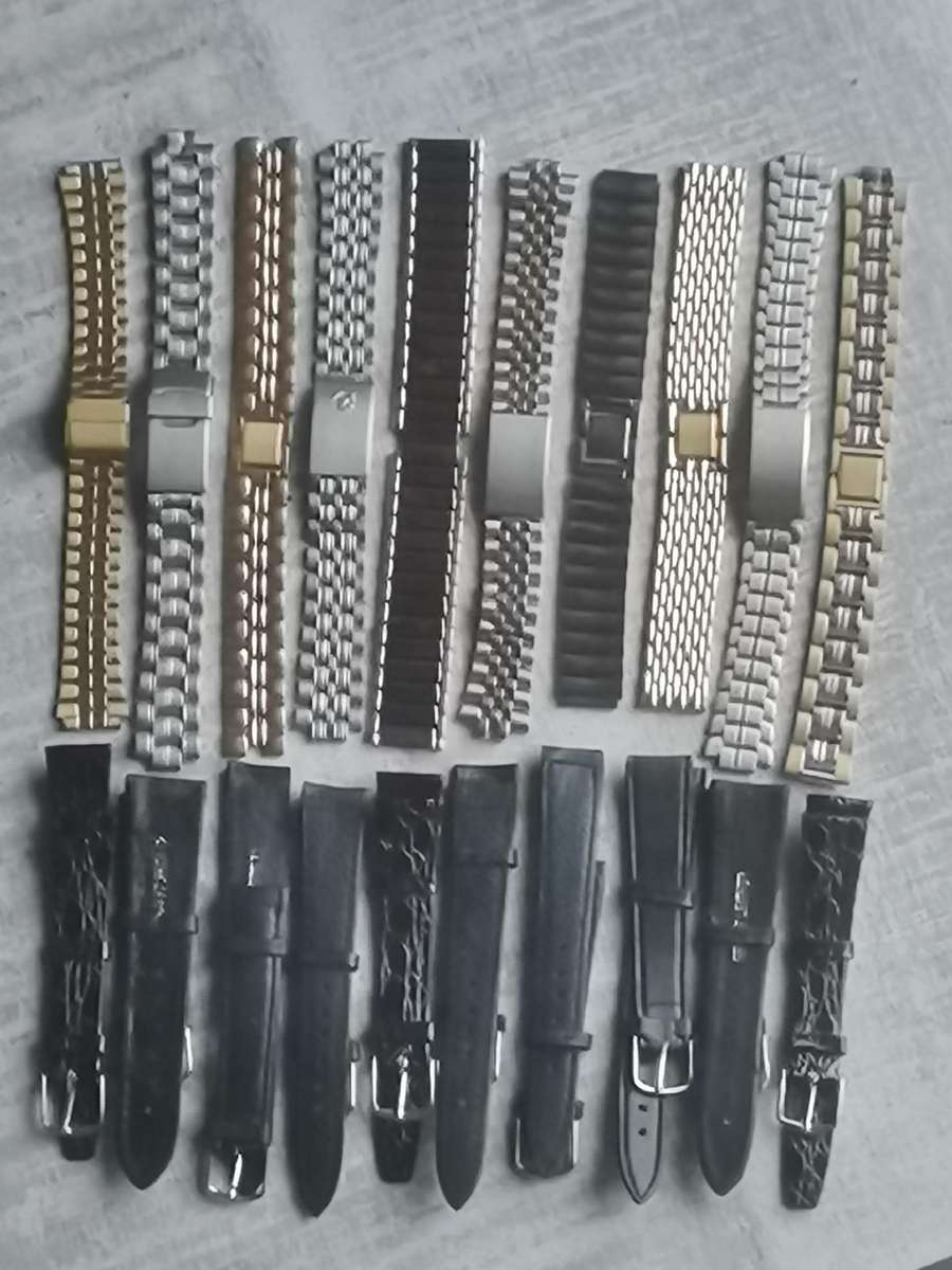 20 x WATCH STRAP COLLECTION - 10 STEEL + 10 LEATHER BIDDING FOR ALL 20 STRAPS
