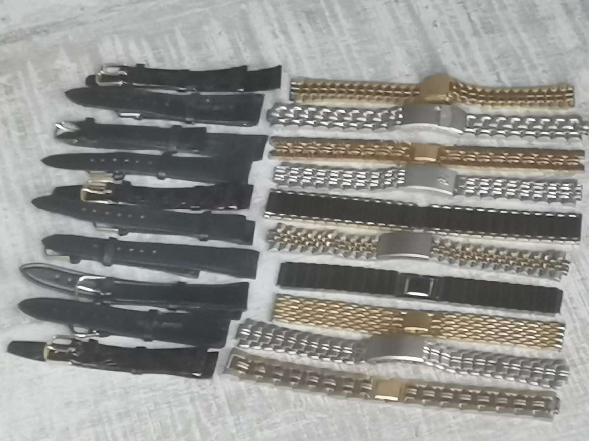 20 x WATCH STRAP COLLECTION - 10 STEEL + 10 LEATHER BIDDING FOR ALL 20 STRAPS
