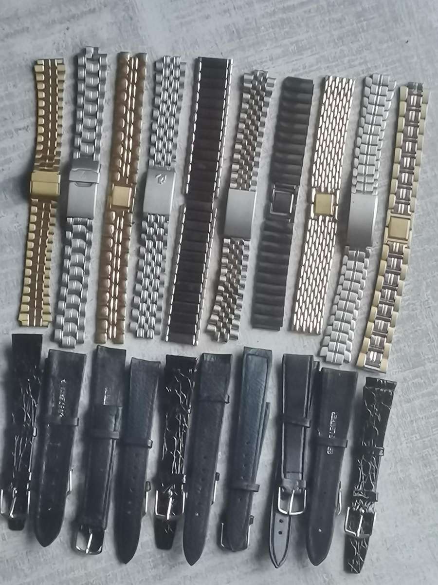 20 x WATCH STRAP COLLECTION - 10 STEEL + 10 LEATHER BIDDING FOR ALL 20 STRAPS