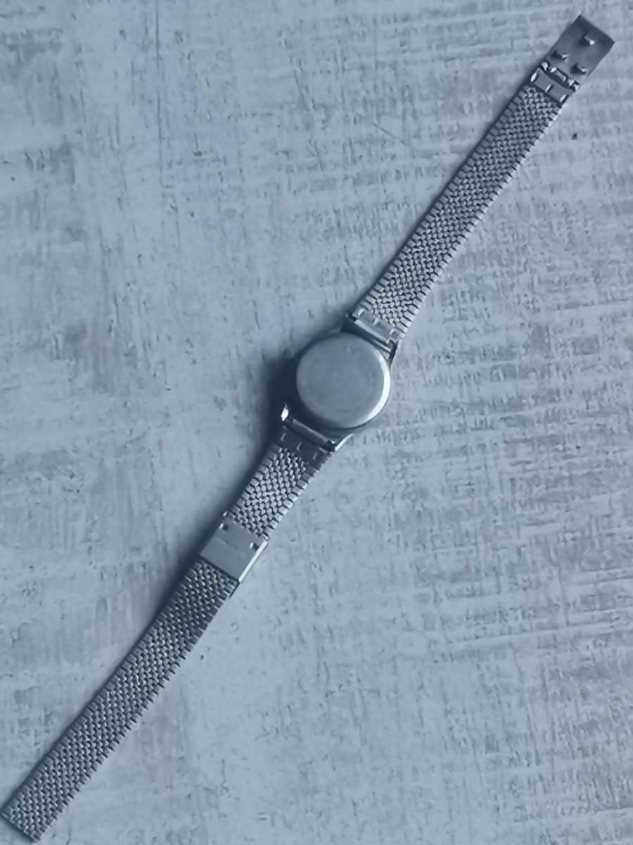 LADIES VINTAGE LANCO WATCH IN EXCELLENT WORKING CONDITION