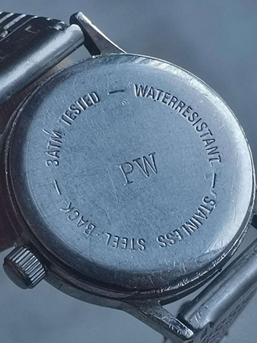 LADIES VINTAGE LANCO WATCH IN EXCELLENT WORKING CONDITION