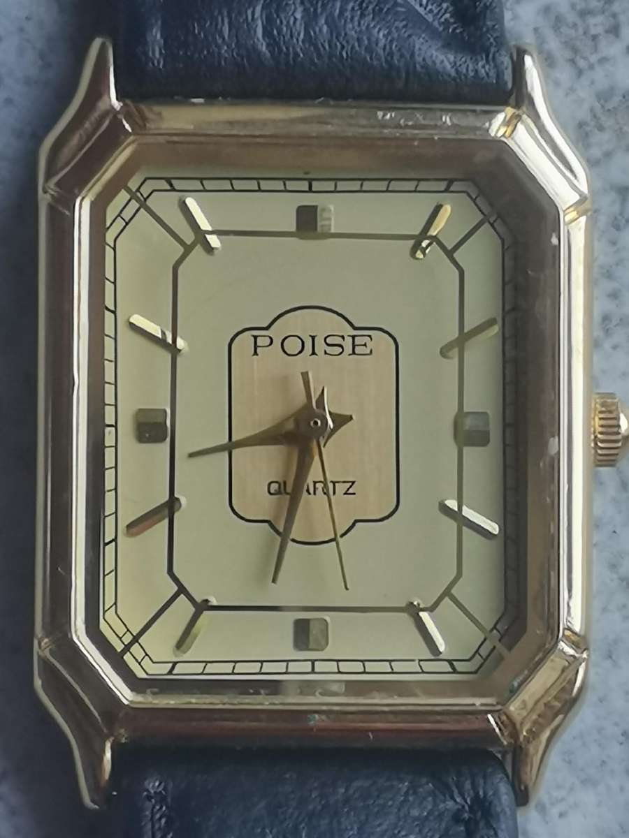 STUNNING LADIES POISE GOLD PLATED WATCH IN EXCELLENT WORKING CONDITION