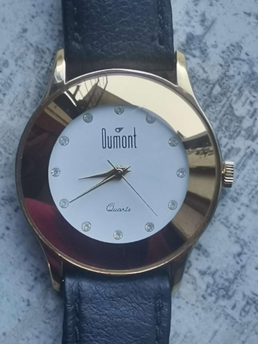 ELEGANT LADIES DUMONT GOLD PLATED WATCH IN EXCELLENT WORKING CONDITION