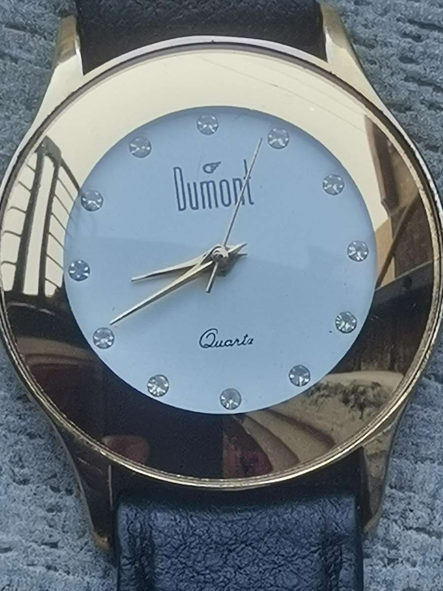 ELEGANT LADIES DUMONT GOLD PLATED WATCH IN EXCELLENT WORKING CONDITION