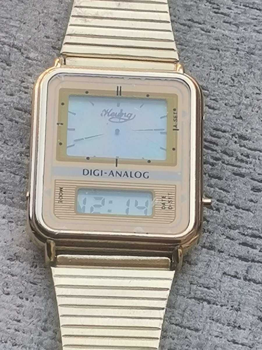 MENS VINTAGE ELECTRONIC DIGI-ANALOG GOLD PLATED WATCH IN EXCELLENT WORKING CONDITION