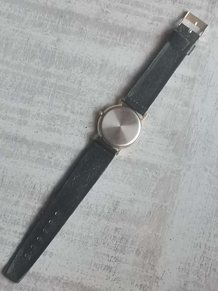 ELEGANT LADIES SEKISE SUN AND MOON WATCH IN EXCELLENT WORKING CONDITION