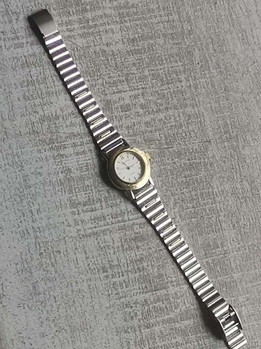 LADIES ACITIZENO 2 TONE WATCH IN EXCELLENT WORKING CONDITION