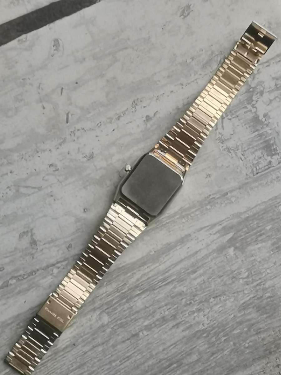 MENS VINTAGE HOSAM GOLD PLATED WATCH IN EXCELLENT WORKING CONDITION