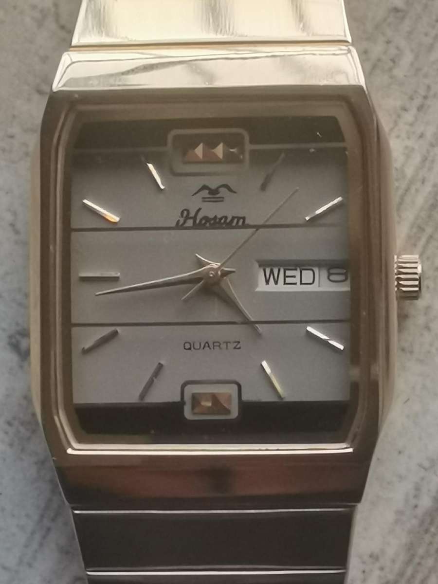 MENS VINTAGE HOSAM GOLD PLATED WATCH IN EXCELLENT WORKING CONDITION