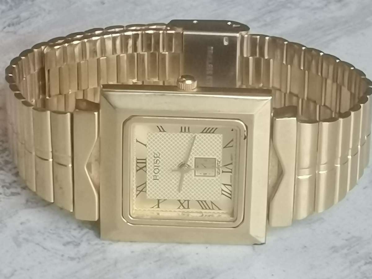 MENS VINTAGE GOLD POISE WATCH IN EXCELLENT WORKING CONDITION