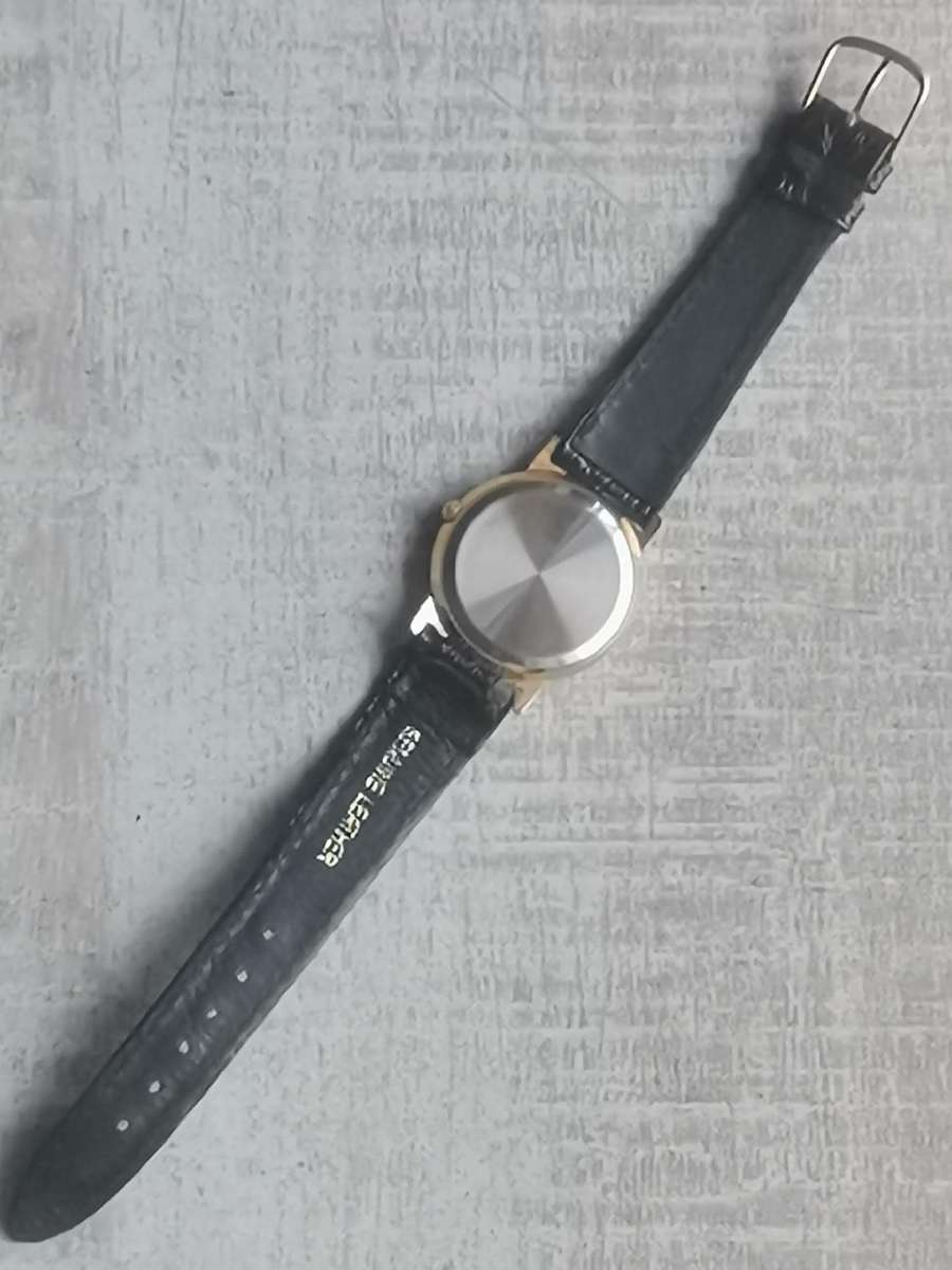 MENS CHARLES DELON WATCH IN EXCELLENT WORKING CONDITION