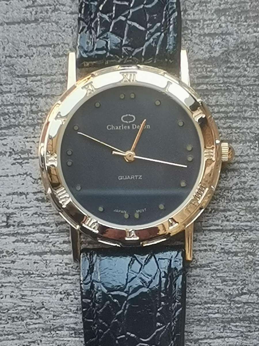 MENS CHARLES DELON GOLD PLATED WATCH IN EXCELLENT WORKING CONDITION