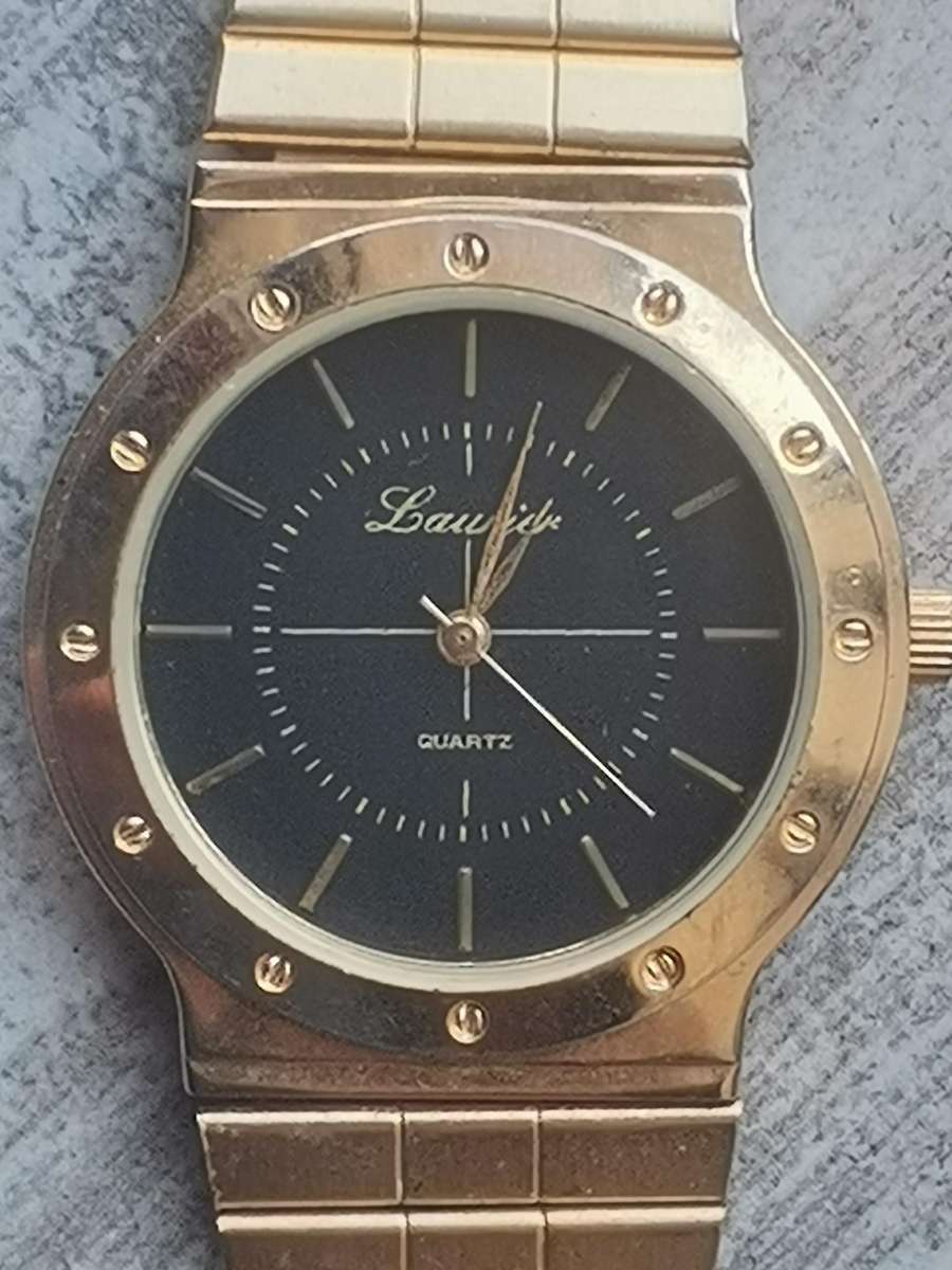 MENS VINTAGE LAURIER GOLD PLATED WATCH IN EXCELLENT WORKING CONDITION